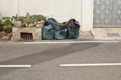 Professional flat clearance team in Chiswick